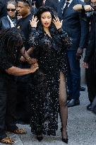 PFW Balenciaga Outside Arrivals NB