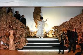 PFW - Franck Sorbier Runway in Paris FA