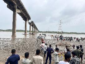 At Least 9 Killed After Bridge Collapse - India