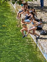 Illustration - Baignade - Paris - Seine
