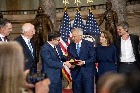 Congressional Medal of honor ceremony for Greg Lemond