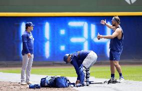 Baseball: Dodgers vs. Brewers