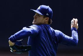 Baseball:Yoshinobu Yamamoto