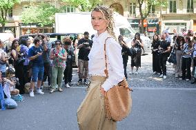 PFW - Zuhair Murad Outside Arrivals