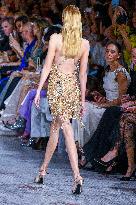 PFW - Stella Maxell Models For Zuhair Murad