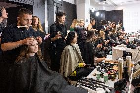 PFW - Elie Saab Backstage