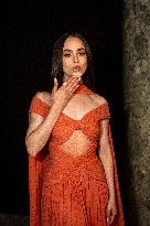 PFW - Elie Saab Front Row