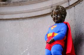 Manneken Pis Dressed as Superman for Film Release - Brussels