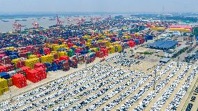 China Automobile Sales Increase in H1 2025