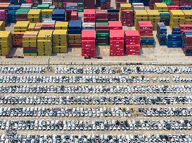 China Automobile Sales Increase in H1 2025