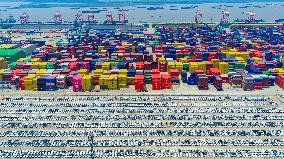 China Automobile Sales Increase in H1 2025