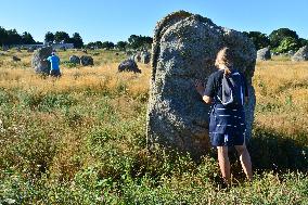 Illustration - Carnac