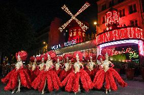 Moulin Rouge cabaret wings turn in Paris FA