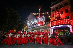 Moulin Rouge cabaret wings turn in Paris FA