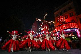 Moulin Rouge cabaret wings turn in Paris FA