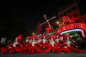 Moulin Rouge cabaret wings turn in Paris FA