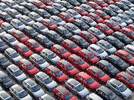 2025 H1 China Automobile Surpasses 15 Million Units