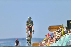 112th Tour de France 2025 - Stage 6
