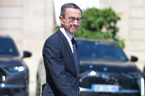 Cabinet Meeting At Elysee Palace – Paris