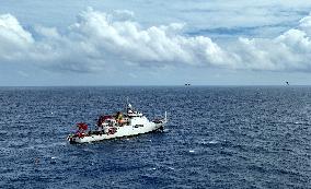 Launches Unmanned Swarm for Scientific Research in Xiangyanghong 10 - China