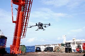 Launches Unmanned Swarm for Scientific Research in Xiangyanghong 10 - China