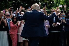 President and First Lady Trump Depart the White House - Washington