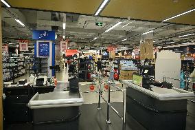 Offline Store Rectification in China