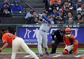 Baseball: Dodgers vs. Giants