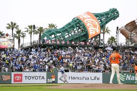 Baseball: Dodgers vs. Giants