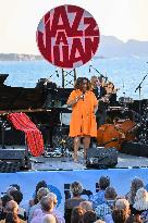 Dianne Reeves At 64th Jazz A Juan Festival - Juan‑les‑Pins