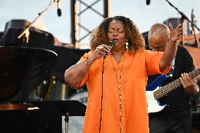 Dianne Reeves At 64th Jazz A Juan Festival - Juan‑les‑Pins