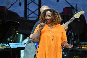 Dianne Reeves At 64th Jazz A Juan Festival - Juan‑les‑Pins
