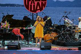 Dianne Reeves At 64th Jazz A Juan Festival - Juan‑les‑Pins