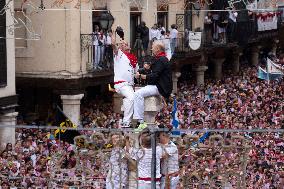 Laying of the handkerchief to the Torico - Spain