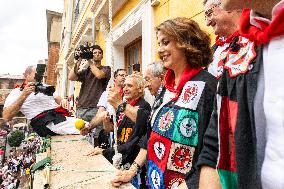 Laying of the handkerchief to the Torico - Spain