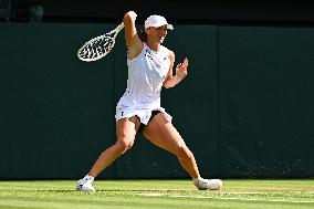 Iga Swiatek Wins A First Wimbledon Championship - London