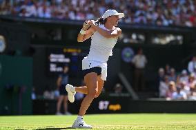 Iga Swiatek Wins A First Wimbledon Championship - London