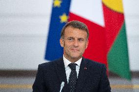 Macron Hosts New Caledonia Summit Conclusion - Paris
