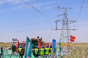 China Completes 750-kV Power Transmission Loop