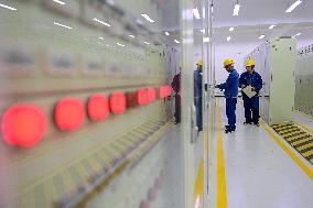 China Completes 750-kV Power Transmission Loop
