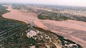 China Completes 750-kV Power Transmission Loop