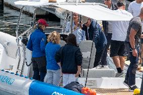 King Juan Carlos Goes Sailing With Infanta Elena - Sanxenxo