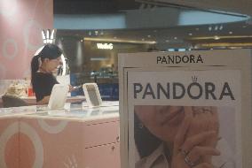 Pandora Business in China