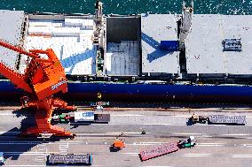 China Import And Export of Goods Trade Growth in H1 2025