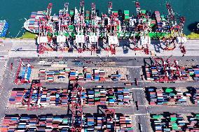 China Import And Export of Goods Trade Growth in H1 2025