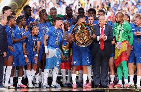 Chelsea Celebrate Club World Cup Win With President Trump