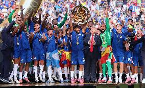 Chelsea Celebrate Club World Cup Win With President Trump