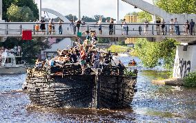 The EmajÃµgi Boat Festival