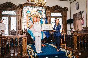 Princess Leonor receives the "Title of Adoptive Daughter of Marin" - Marin
