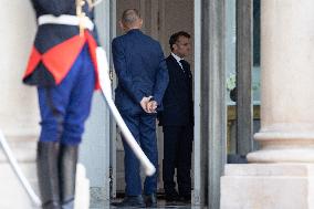 Emmanuel Macron meets with Armenia Prime Minister - Paris